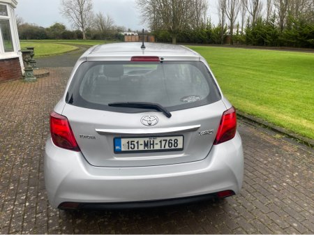 2015 Toyota Yaris 1.0 SOL MC 4DR 5DR €9,950 thumbnail