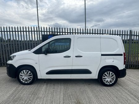 2021 Peugeot Partner - photo 4