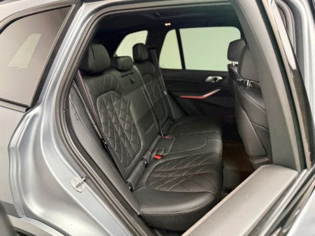 2024 BMW X5 - thumbnail 11