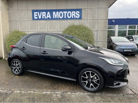 2020 Toyota Yaris Z HYBIRD AUTOMATIC 1.5 PETROL //MASSIVE SPEC//360 PARKING CAMERAS//KEYLESS ENTRY//HEAD UP DISPLAY//HEATED SEATS// €17,950
