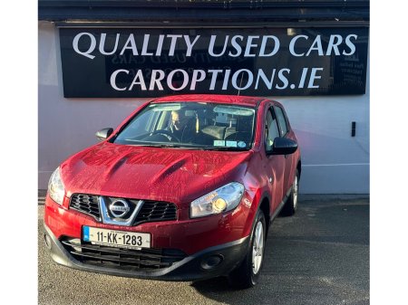 2011 Nissan Qashqai 1.5 XE 5DR//LONG N,C,T,//6 MONTHS TAX// €3,950