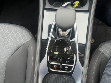 2025 MG HS - thumbnail 12