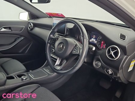 2017 Mercedes-Benz A Class A180 1.6 Auto thumbnail