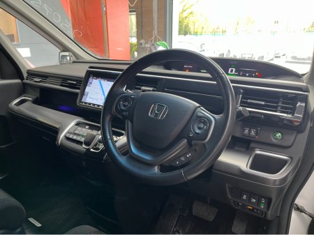 2018 Honda Stepwagon - thumbnail 9