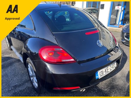 2013 Volkswagen Beetle - thumbnail 22