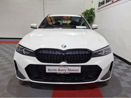 2022 BMW 3 Series 330E TOURING M SPORT (PRO PACK) LCI AUTOMATIC **ONE OWNER / TOP SPEC / 19