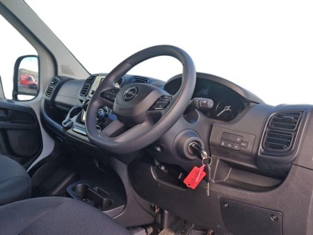 2025 Opel Movano - thumbnail 4