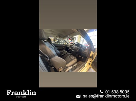 2011 Audi A1 - thumbnail 4