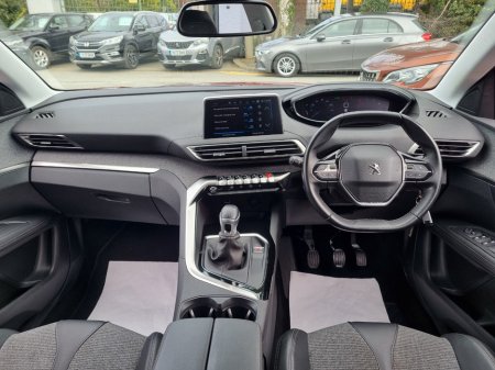 2019 Peugeot 3008 - thumbnail 15