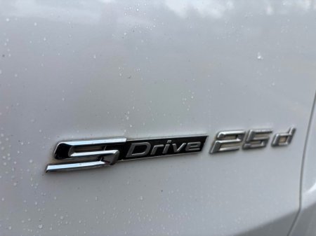 2017 BMW X5 - thumbnail 24