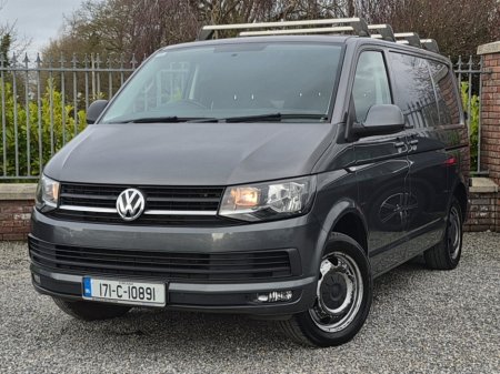 2017 Volkswagen Transporter - thumbnail 2