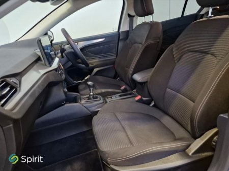 2024 Ford Focus - view 3