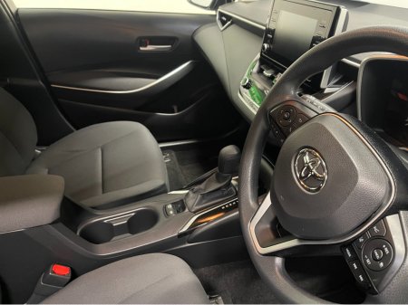 2021 Toyota Corolla - thumbnail 5