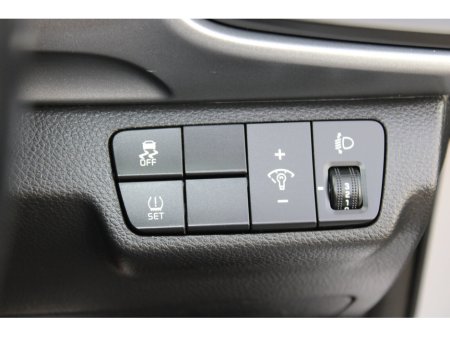 2019 Kia Stonic - thumbnail 23