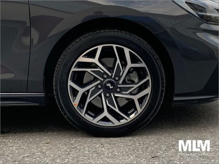 2025 Hyundai i30 Petrol NLine €31,995 thumbnail