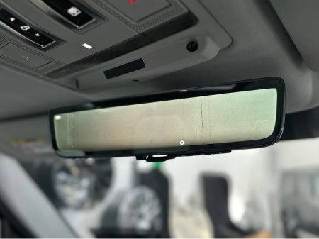 2026 Land Rover Defender - thumbnail 43