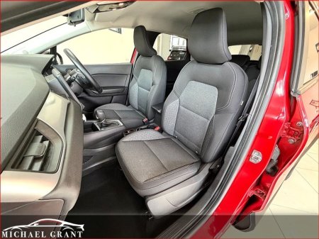 2023 Renault Captur - thumbnail 17