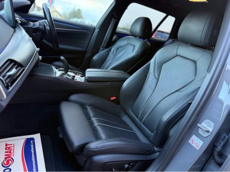 2022 BMW 5 Series - thumbnail 24