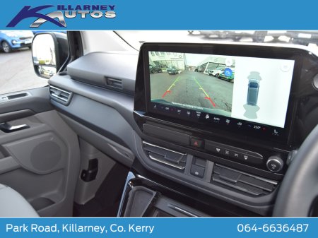 2026 Ford Tourneo Custom 2026 PHEV Tourneo Custom Limited 2.5 Auto thumbnail