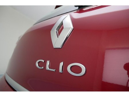 2019 Renault Clio - thumbnail 28