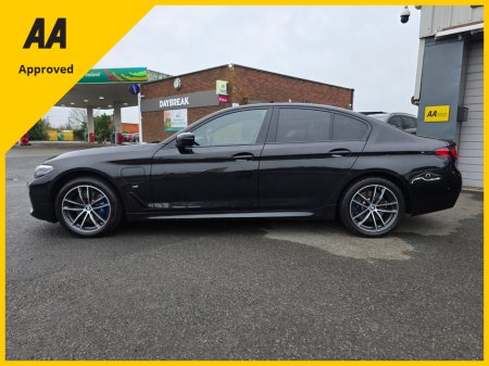 2021 BMW 5 Series - thumbnail 19