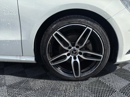 2015 Mercedes-Benz A Class - view 3