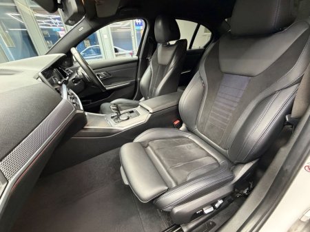 2019 BMW 3 Series - thumbnail 28