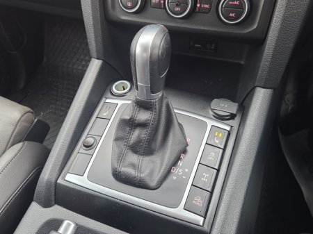 2019 Volkswagen Amarok DC V6 TDI HIGHLINE 4MOTION €30,950 thumbnail