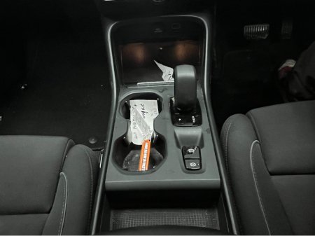 2021 Volvo XC40 €30950 2021 VOLVO XC40 RECHARGE PLUG-IN HYBRID T5 1.5 AUTOMATIC / CRUISE CONTROL / 360° PARKING CAMERA / ELECTRIC MEMORY & HEATED SEATS / HEATED STEERING WHEEL / APPLE CARPLAY €30,950 thumbnail