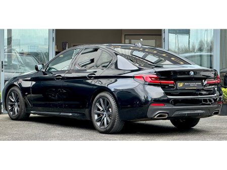 2023 BMW 5 Series - photo 4