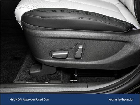 2024 Hyundai Santa Fe 1.6 PHEV 4WD Executive €48,990 thumbnail