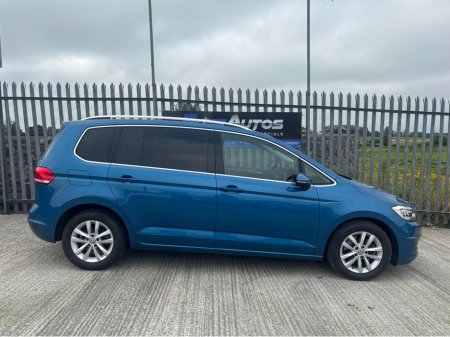 2017 Volkswagen Touran TSI DSG 7 SEATER 1.4 €17,995