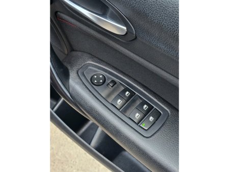 2012 BMW 1 Series - thumbnail 9