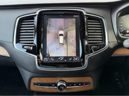 2018 Volvo XC90 - thumbnail 19