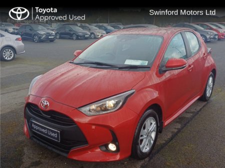 2022 Toyota Yaris 1.5 LUNA 4DR