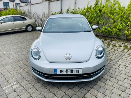 2015 Volkswagen Beetle  €11,450
