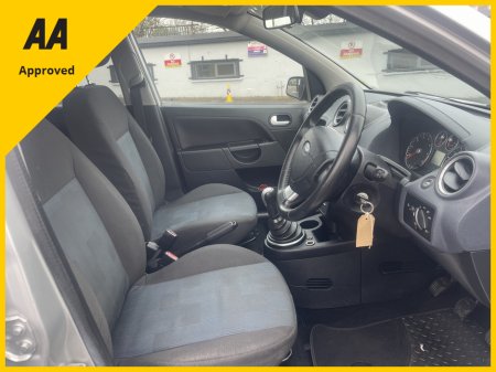 2008 Ford Fiesta - thumbnail 8