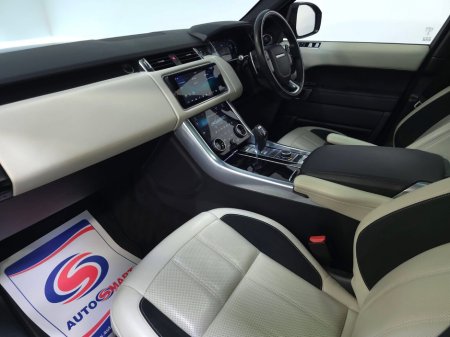 2021 Land Rover Range Rover 2.0 I4 PHEV 404 PS Vogue €56,950 thumbnail