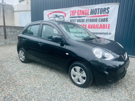 2015 Nissan March  €7,499
