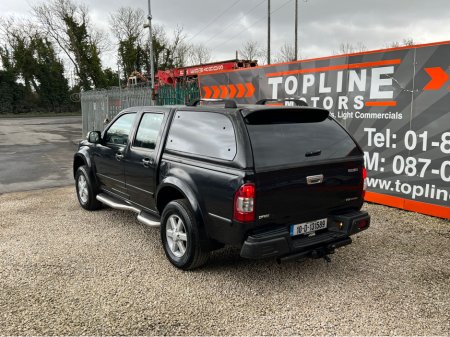 2010 Isuzu Rodeo - thumbnail 8