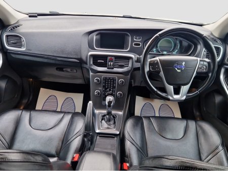 2015 Volvo V40 2015 T4 1.6 AUTOMATIC €12,495 thumbnail