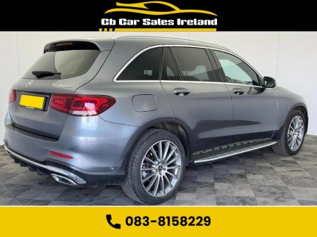 2022 Mercedes-Benz GLC Class - thumbnail 2