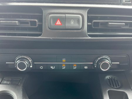 2023 Opel Combo - thumbnail 6