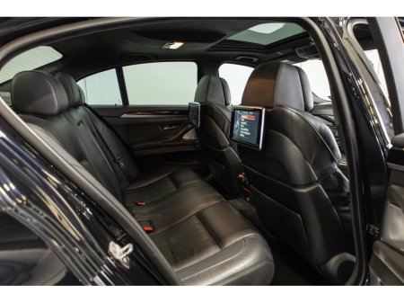 2016 BMW M5  €41,950 thumbnail