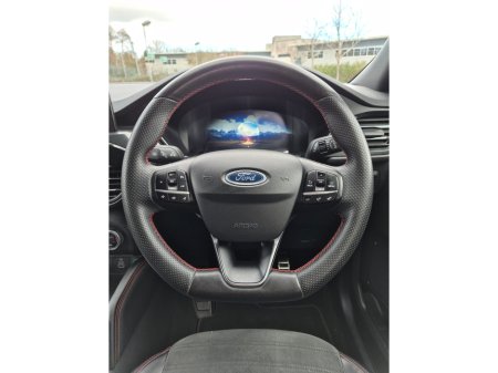 2023 Ford Kuga - thumbnail 17