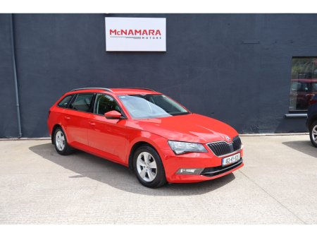 2016 Skoda Superb COMBI ACTIVE AUTO ESTATE Very Low Mileage Exceptional Condition! €17,495