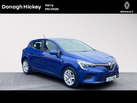 2022 Renault Clio - thumbnail 1
