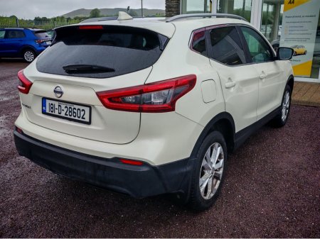 2018 Nissan Qashqai 1.2 SV 18 4DR €15,800