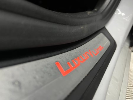 2018 BMW 5 Series €24950 2018 BMW 520D 523D TOURING LUXURY 2.0 AUTOMATIC / CRUISE CONTROL / 360° PARKING CAMERA / ELECTRIC MEMORY HEATED FRONT & REAR SEATS €24,950 thumbnail