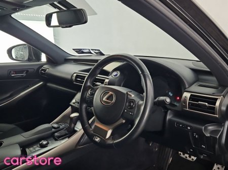 2014 Lexus IS 300 h 300h F-Sport €15,880 thumbnail